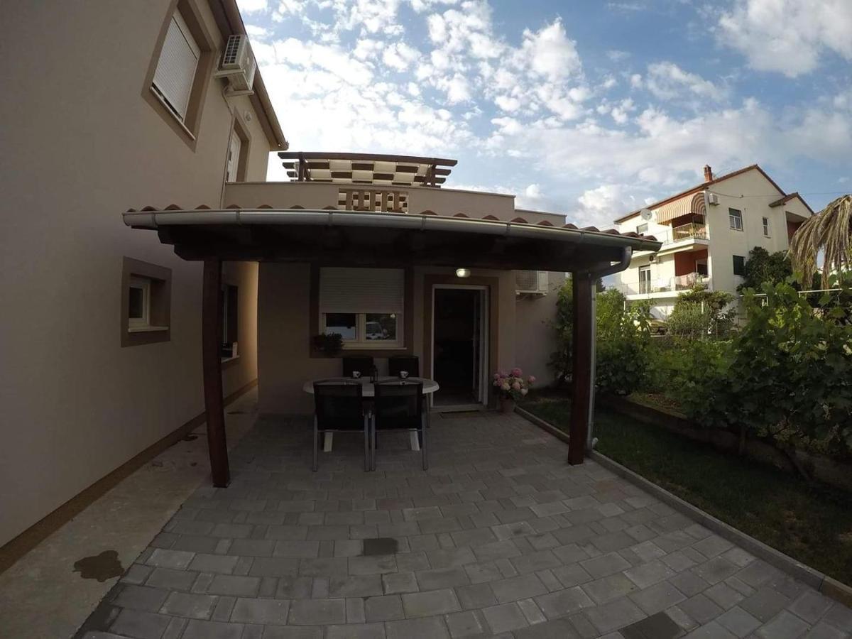 Apartamento Apartman Nenci 1 Bibinje Exterior foto